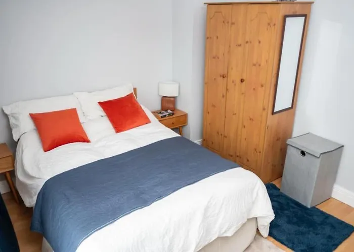 Modern In The Heart Of Town