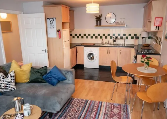 Modern In The Heart Of Town